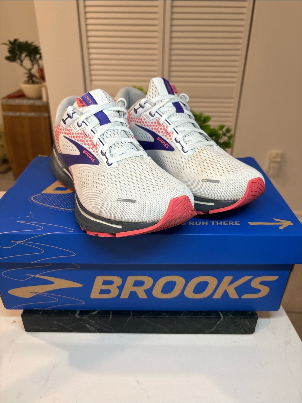 Brooks Ghost 14 Women’s running shoes, size 10 - Picture 2 of 11